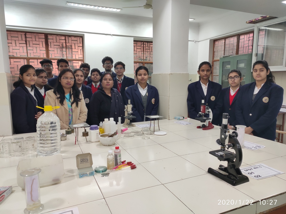Biology Lab.jpg